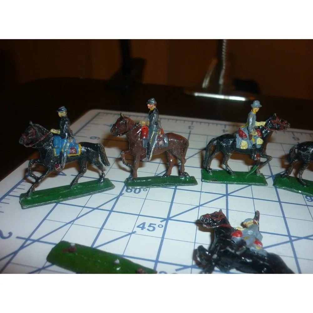 Vintage SAE Lead Cavalry Soldiers Lot 8pc Civil War Union Confederate Toy 2in